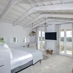 Torre Vella - Fontenille Collection
