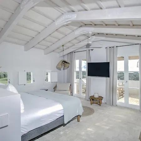 Torre Vella - Fontenille Collection